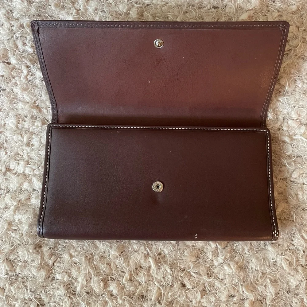 1990’s! Coach Leather Trifold Wallet - Picture 4 of 7